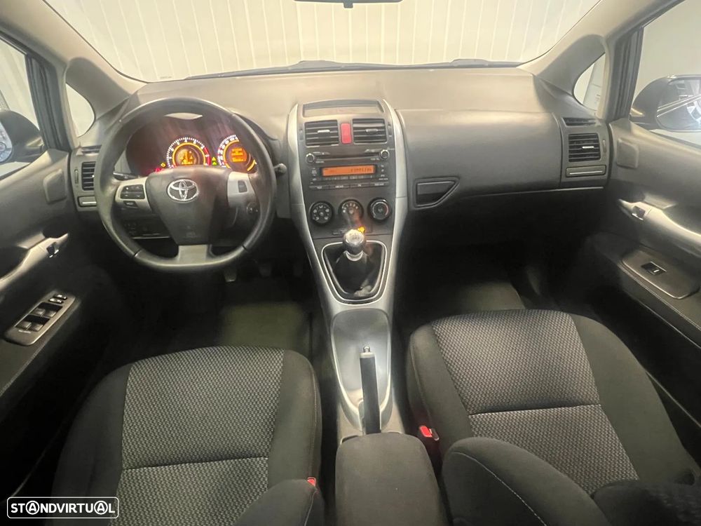 Toyota Auris 1.4 VVT-i AC - 4