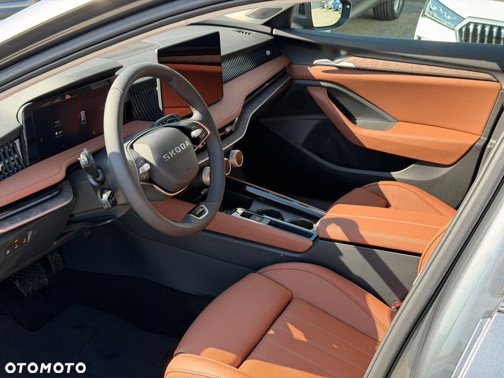 Skoda Superb 2.0 TDI SCR L&K DSG - 12