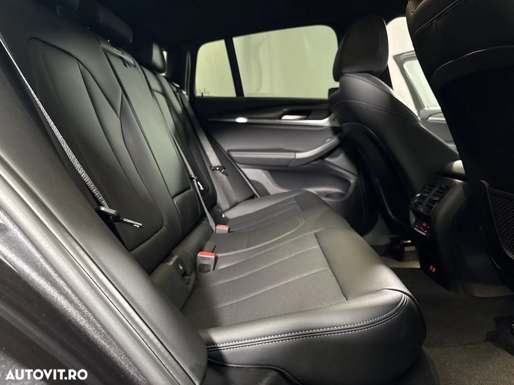 BMW X4 xDrive30i AT MHEV - 13