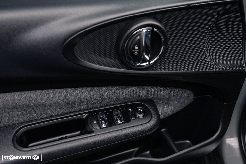 MINI Clubman One D - 39