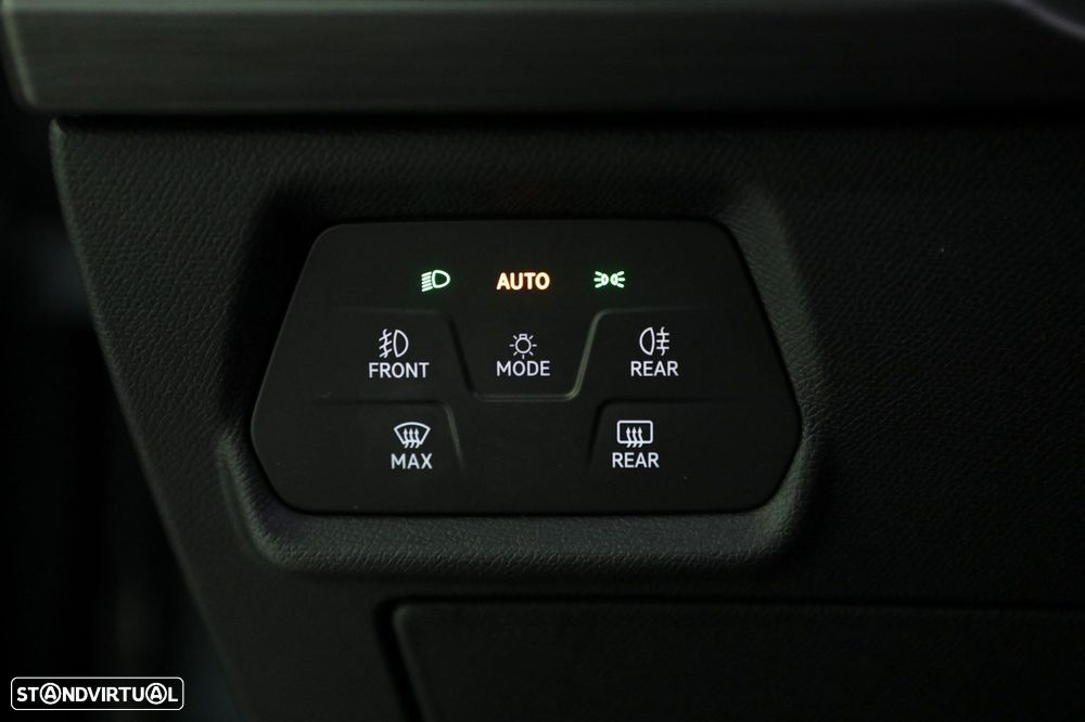 Cupra Formentor 1.4 e-Hybrid DSG VZ - 17