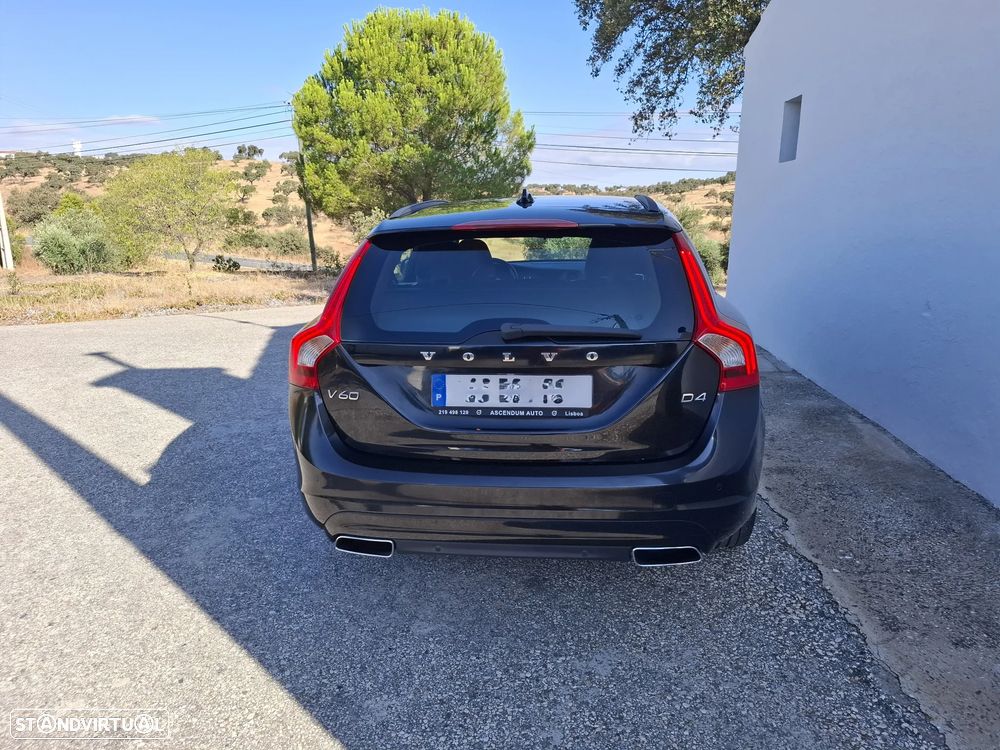 Volvo V60 2.0 D4 Kinetic Eco - 7