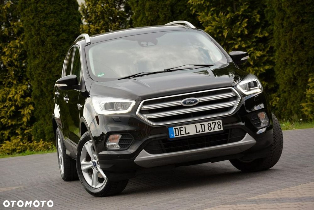 Ford Kuga 1.5 EcoBoost 2x4 Titanium - 8
