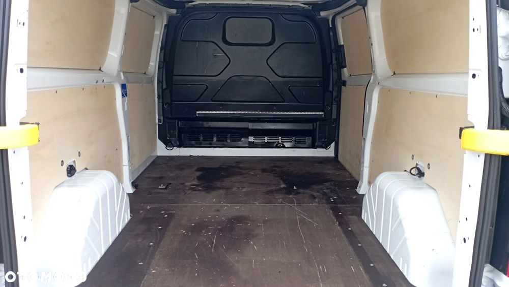 Ford TRANSIT CUSTOM 2.0TDI, 170 000 km - 11