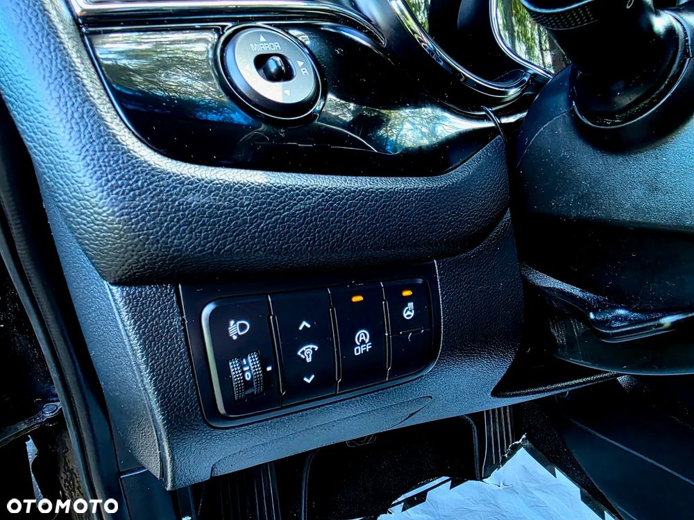 Kia Ceed 1.4 CVVT Dream-Team Edition - 16