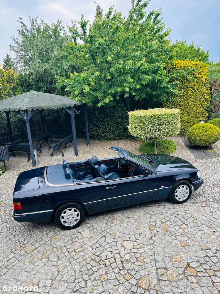Mercedes-Benz W124 (1984-1993) - 22