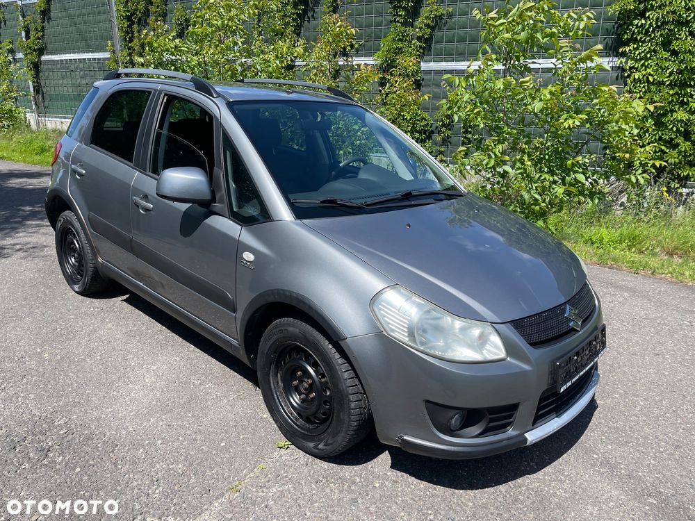 Suzuki SX4 1.9 DDiS DPF 4x4 Club - 1