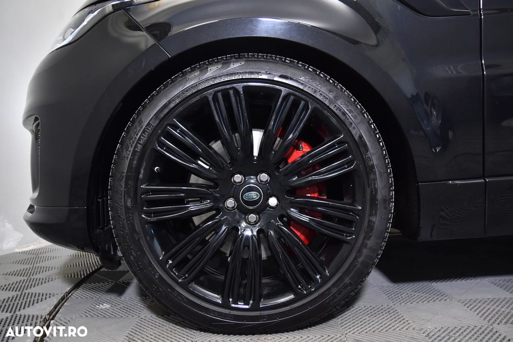 Land Rover Range Rover Sport 3.0 L HSE - 13