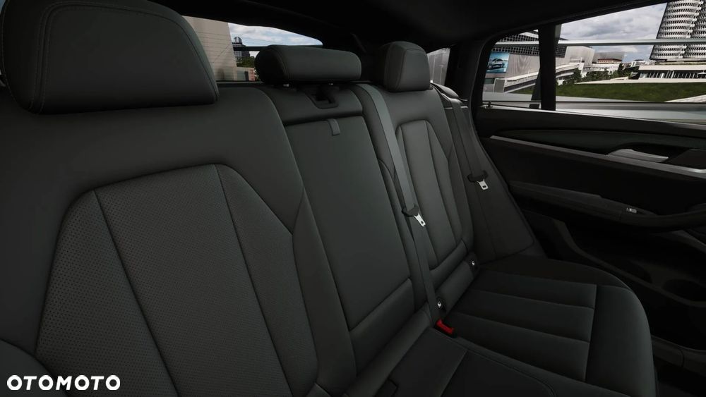 BMW X4 - 13