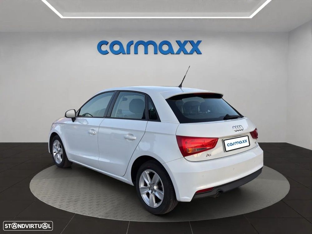 Audi A1 Sportback 1.6 TDI - 4