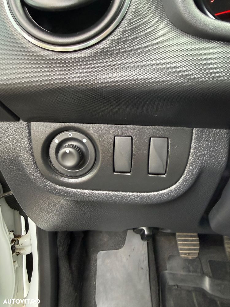 Dacia Logan 1.5 Blue dCi Laureate - 15