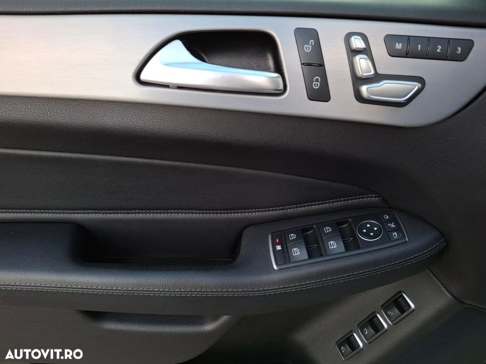 Mercedes-Benz GLS 400 4MATIC Aut - 29