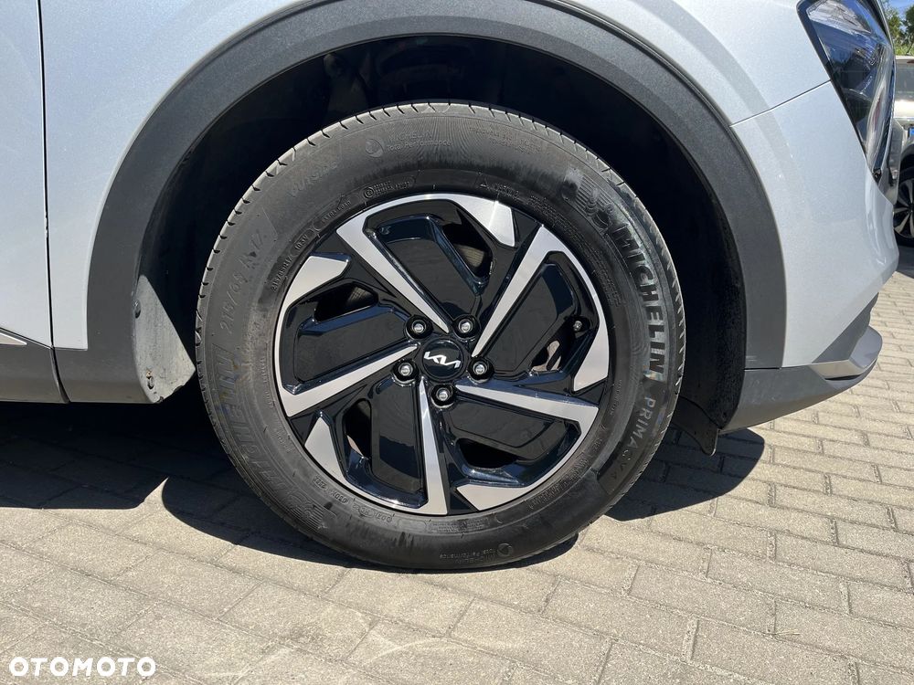 Kia Sportage 1.6 T-GDI HEV L 2WD - 18