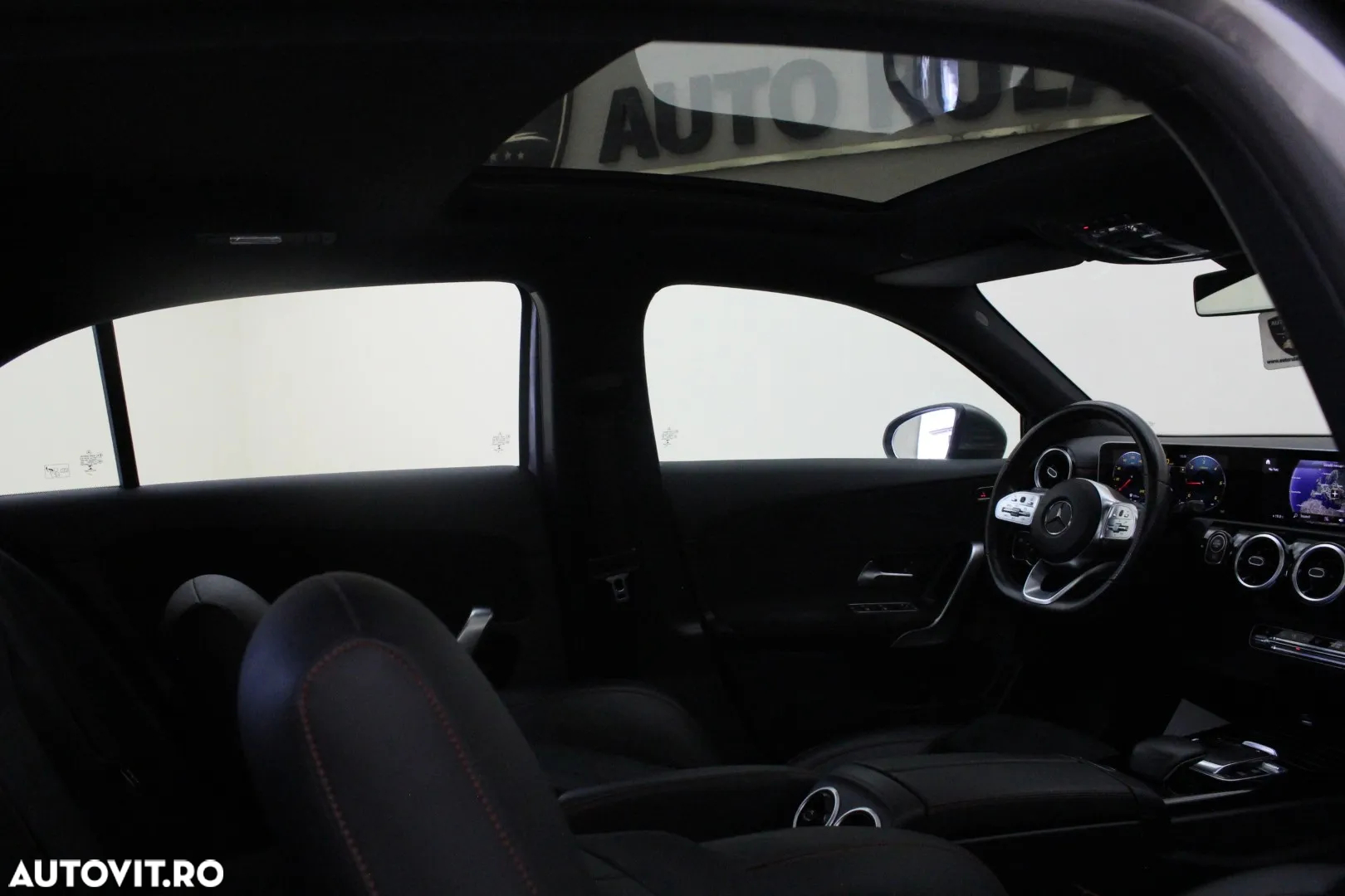 Mercedes-Benz A 180 d Automatik Edition - 18