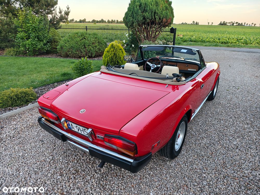 Fiat 124 Spider - 20
