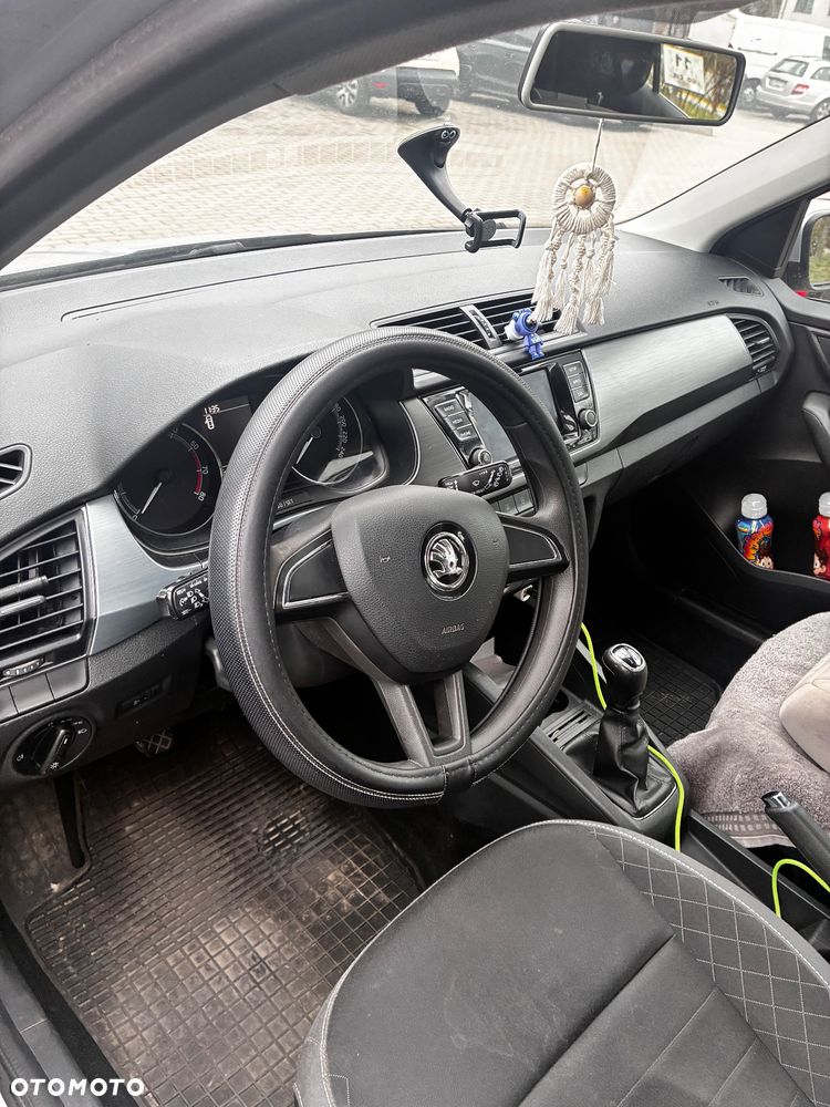 Skoda Fabia 1.0 Style - 6