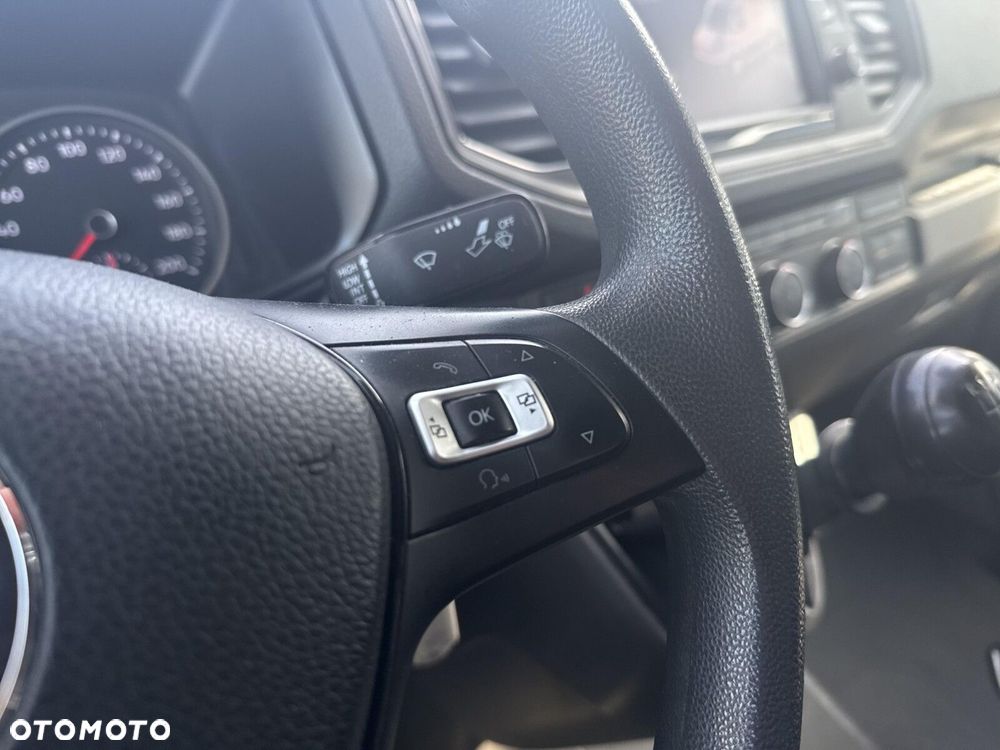 Volkswagen Crafter - 13