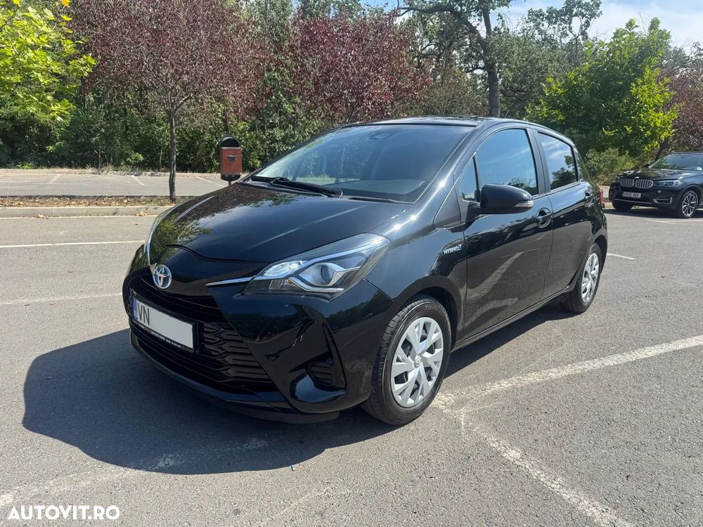 Toyota Yaris 1.5 VVT-i HSD Exclusive Premiere - 1