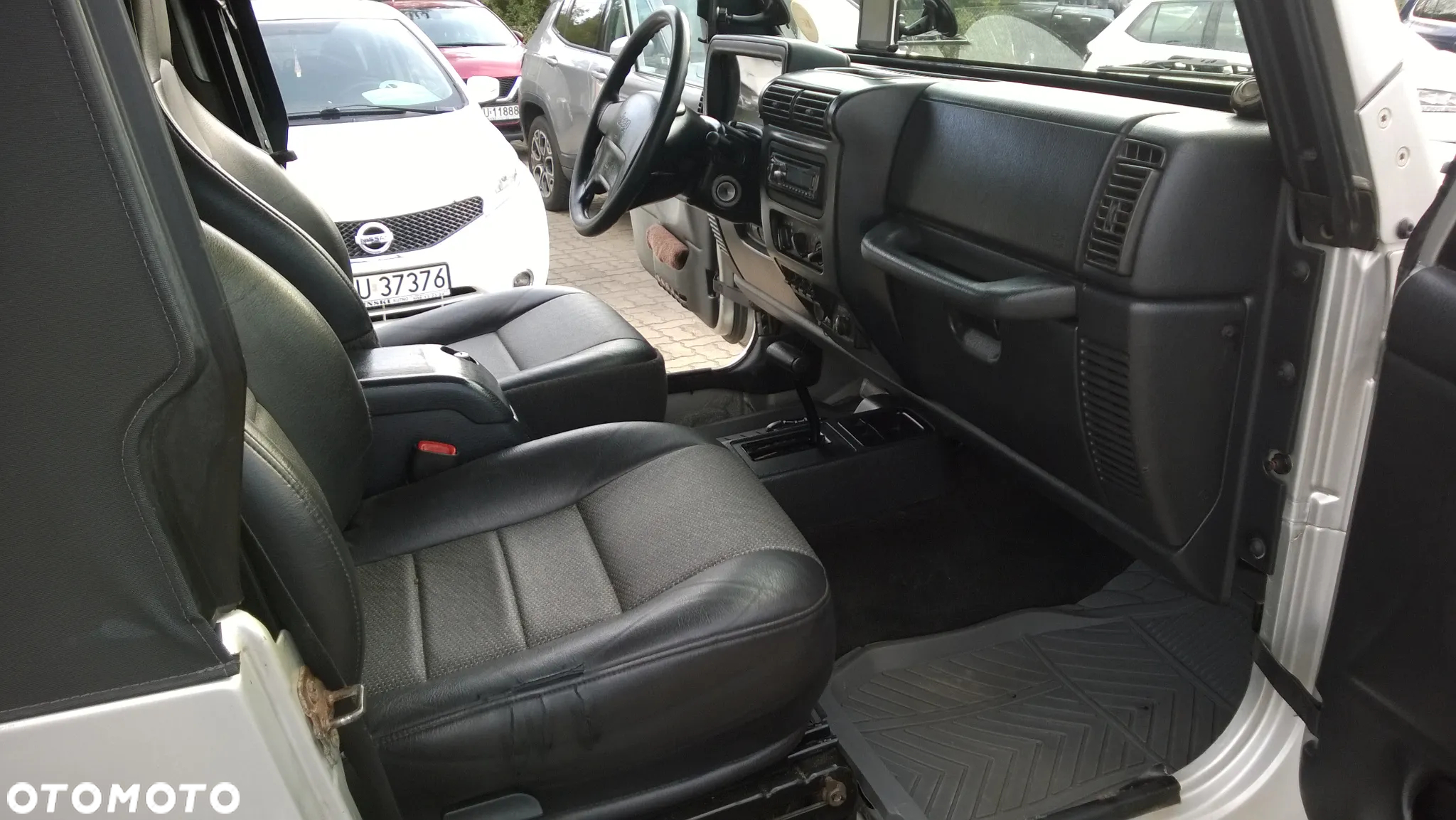 Jeep Wrangler 4.0 Automatik Sahara - 13