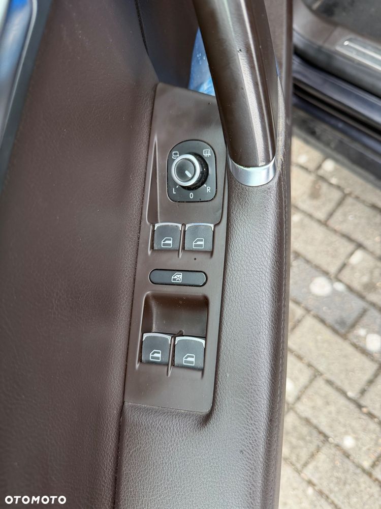 Volkswagen Passat 2.0 TDI Highline - 4