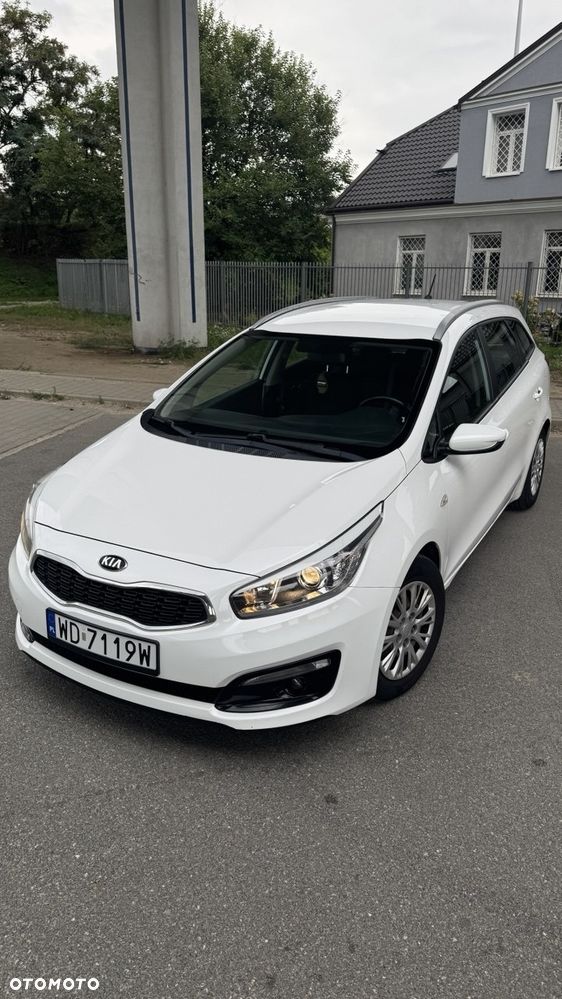 Kia Ceed 1.4 CVVT Attract - 9
