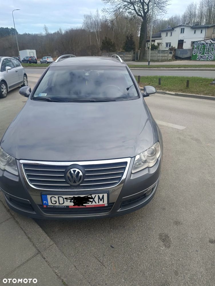 Volkswagen Passat 2.0 TDI DPF Comfortline - 2