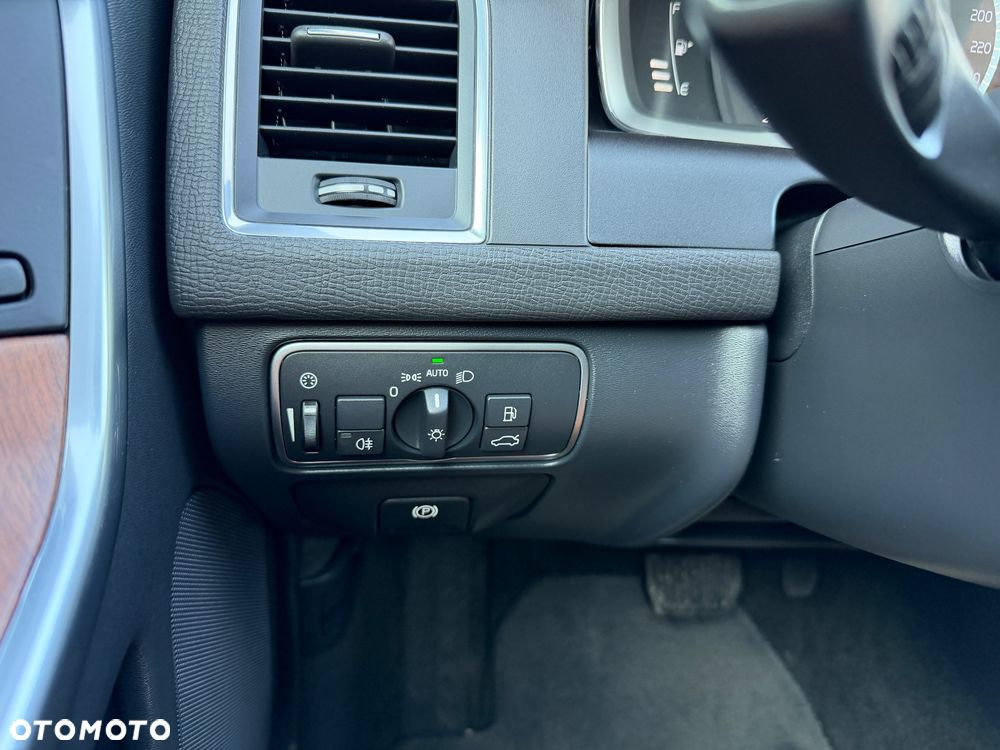 Volvo XC 60 D3 Geartronic Linje Inscription - 36
