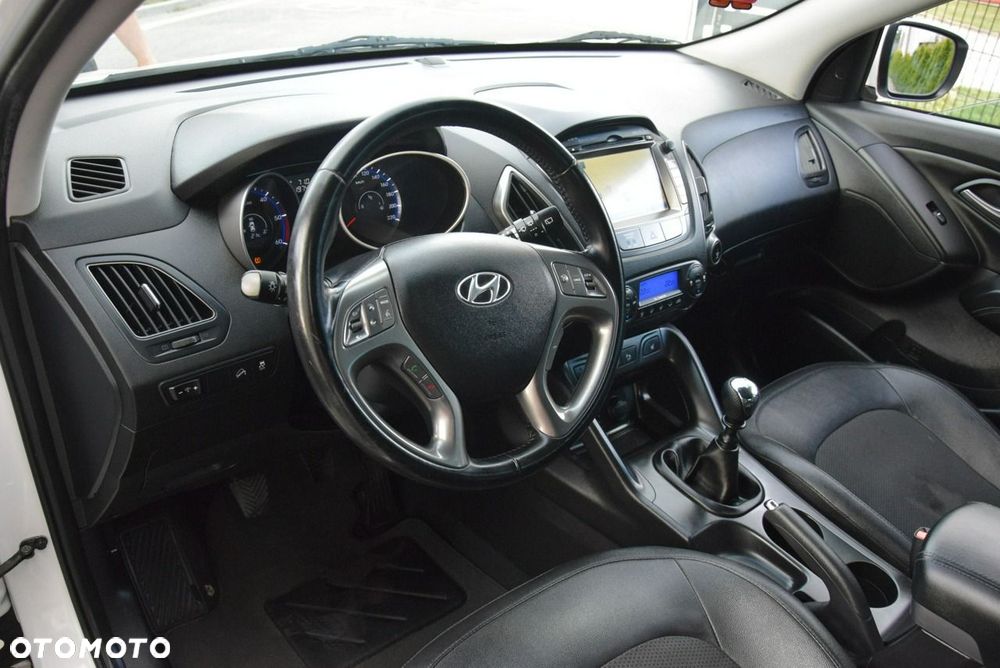 Hyundai ix35 1.7 CRDi Comfort 2WD - 31