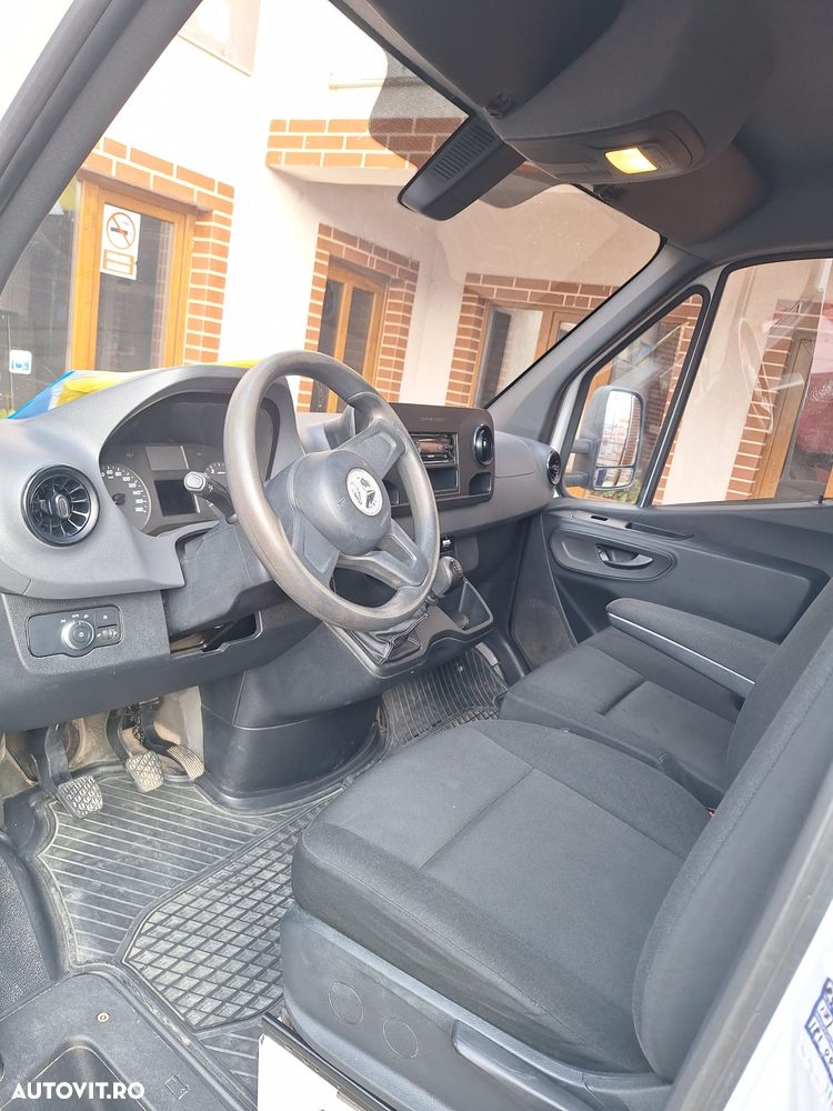 Mercedes-Benz Sprinter - 6