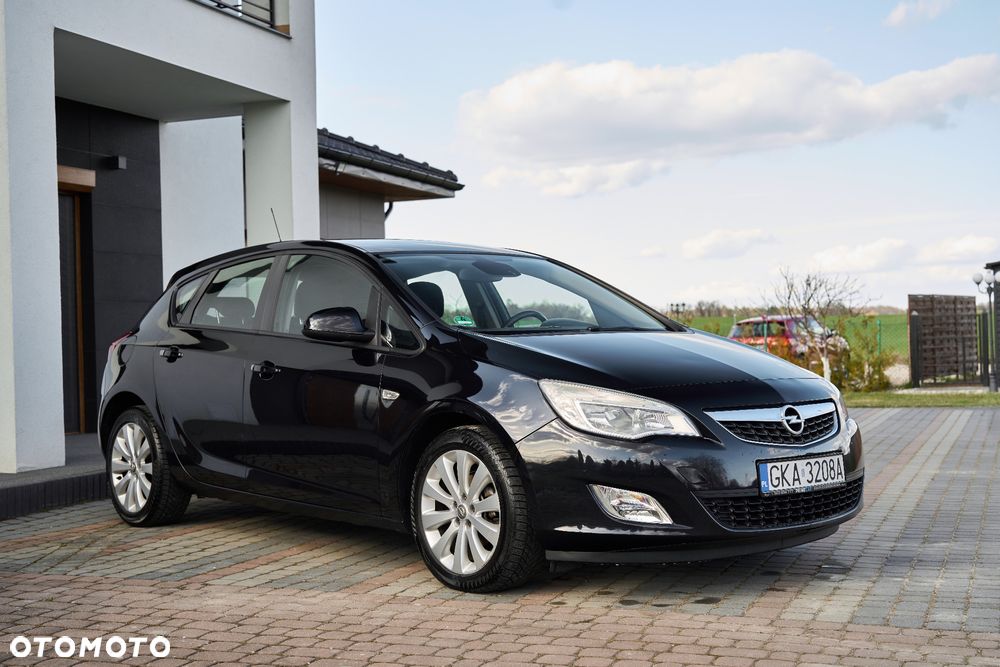 Opel Astra - 2