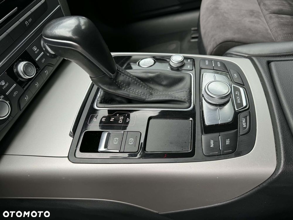 Audi A6 Avant 2.0 TDI ultra S tronic - 13
