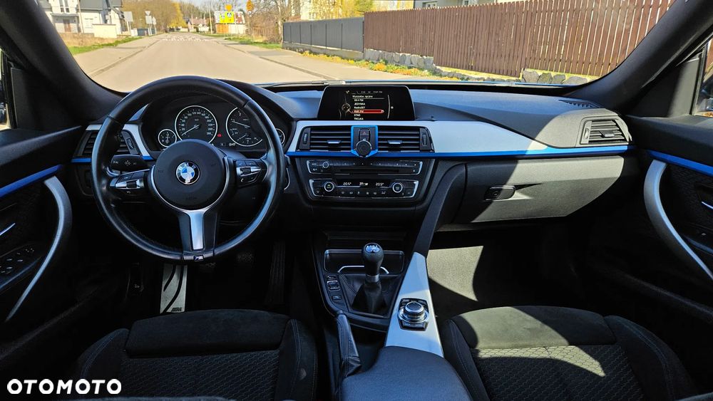 BMW 3GT 318d M Sport - 18