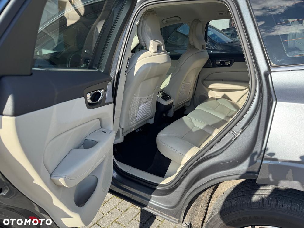 Volvo XC 60 D4 AWD Inscription - 9