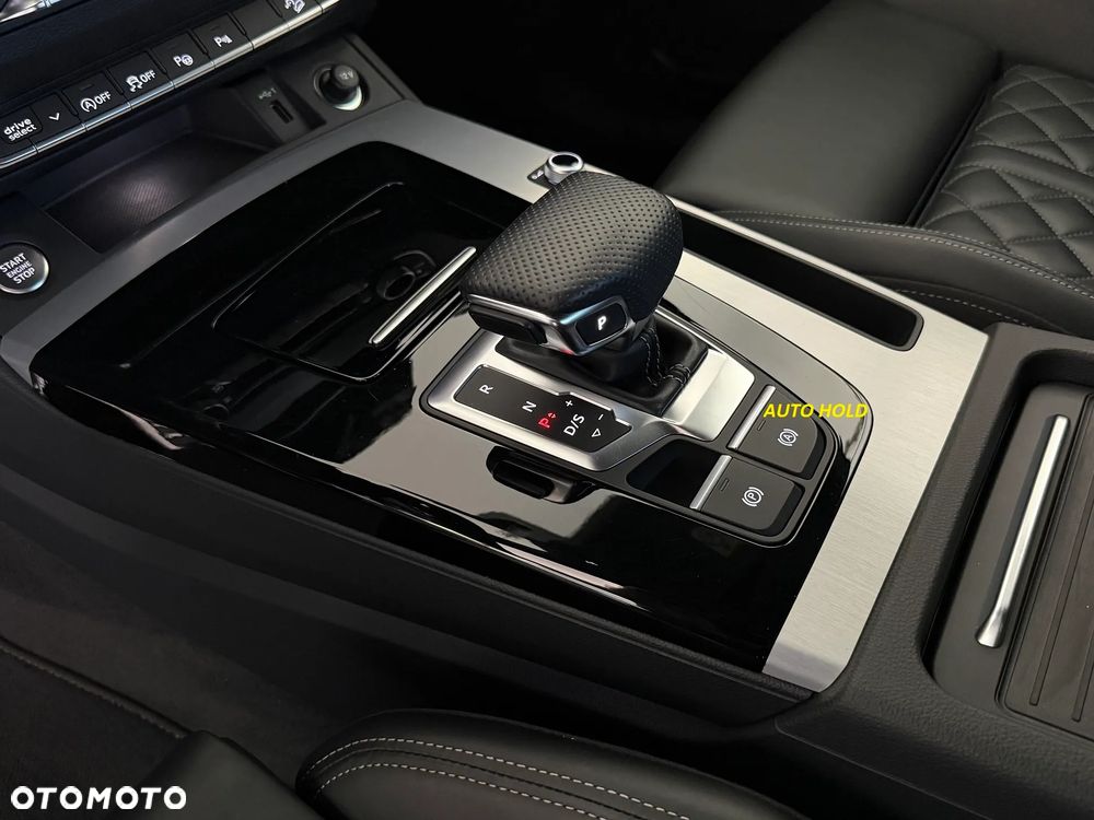 Audi Q5 40 TDI quattro S tronic S line - 28