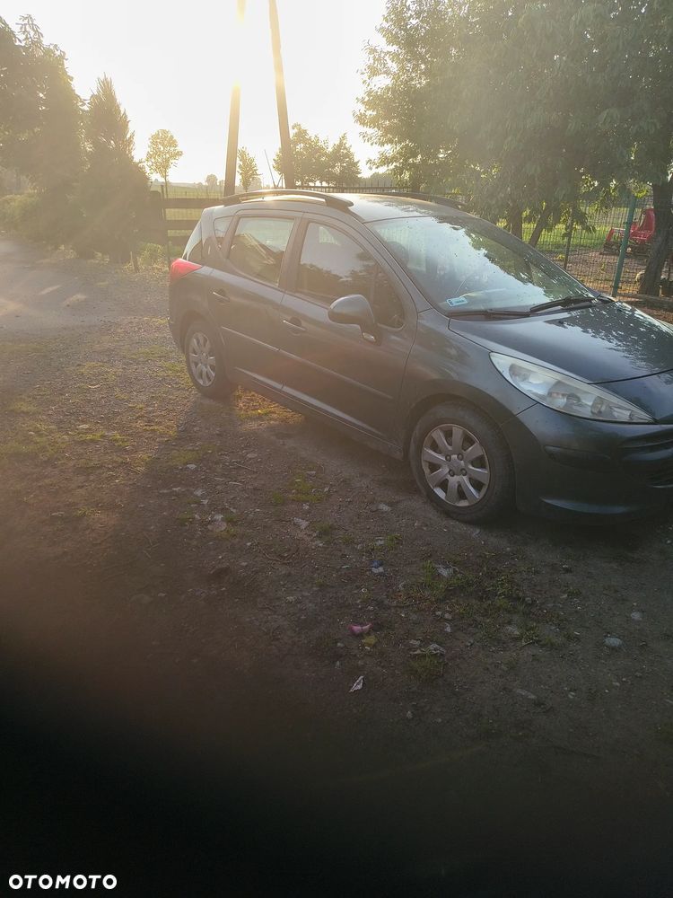 Peugeot 207 1.6 HDi - 5