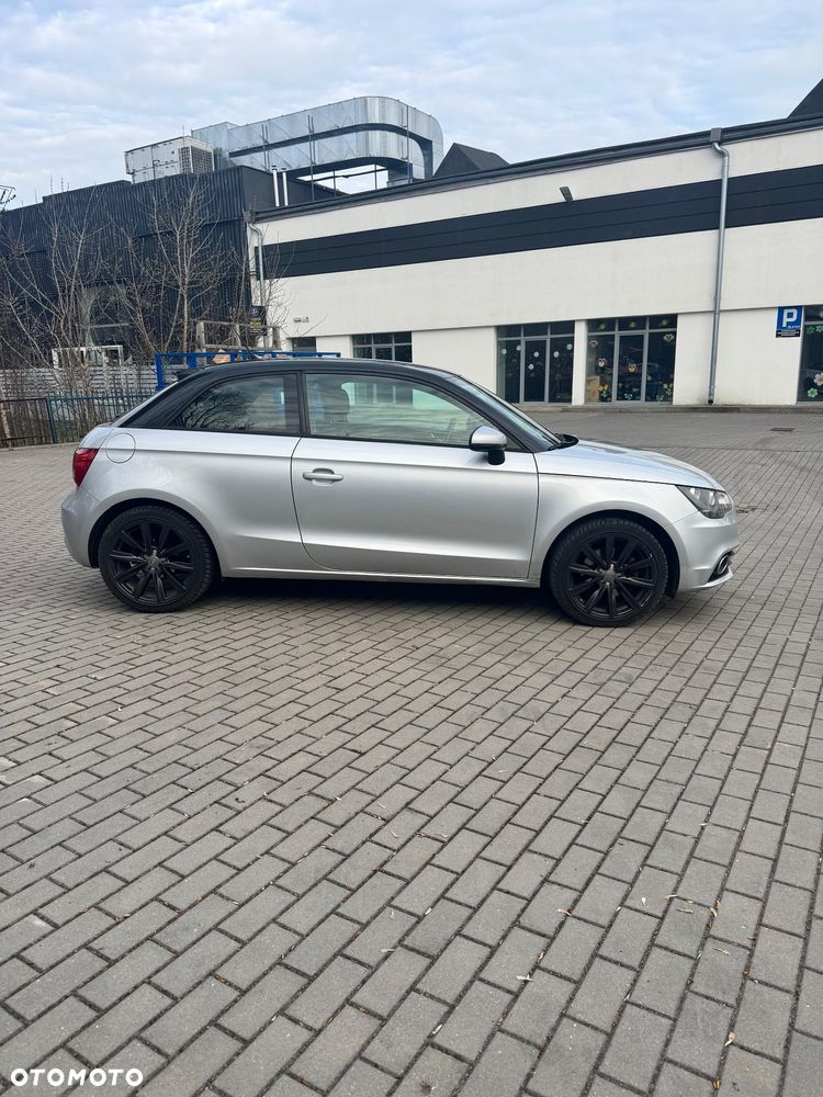 Audi A1 3-drzwiowe 1.6 TDI Ambition - 5