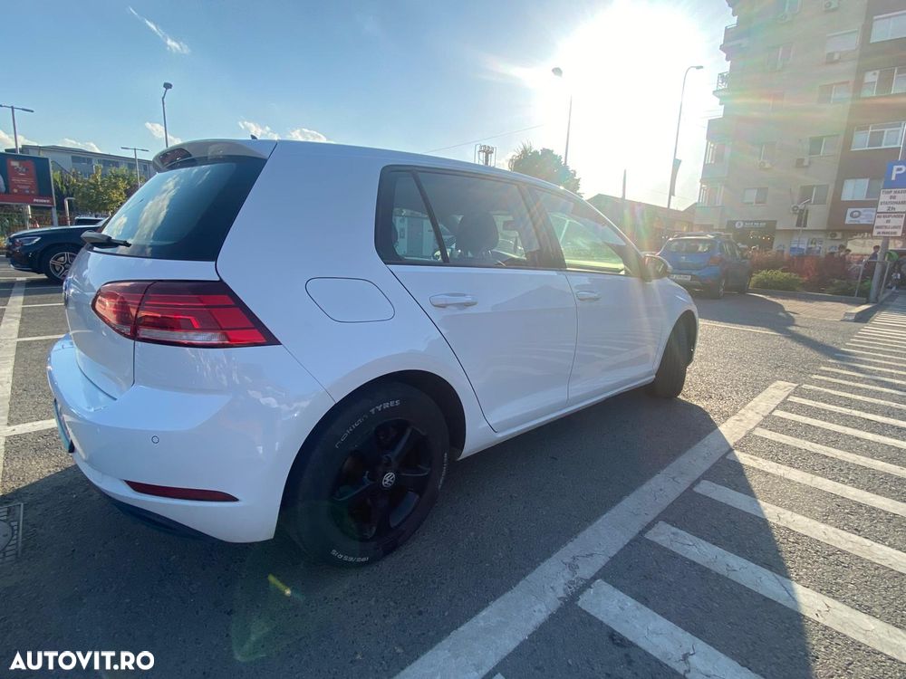 Volkswagen Golf 1.0 TSI Trendline - 2