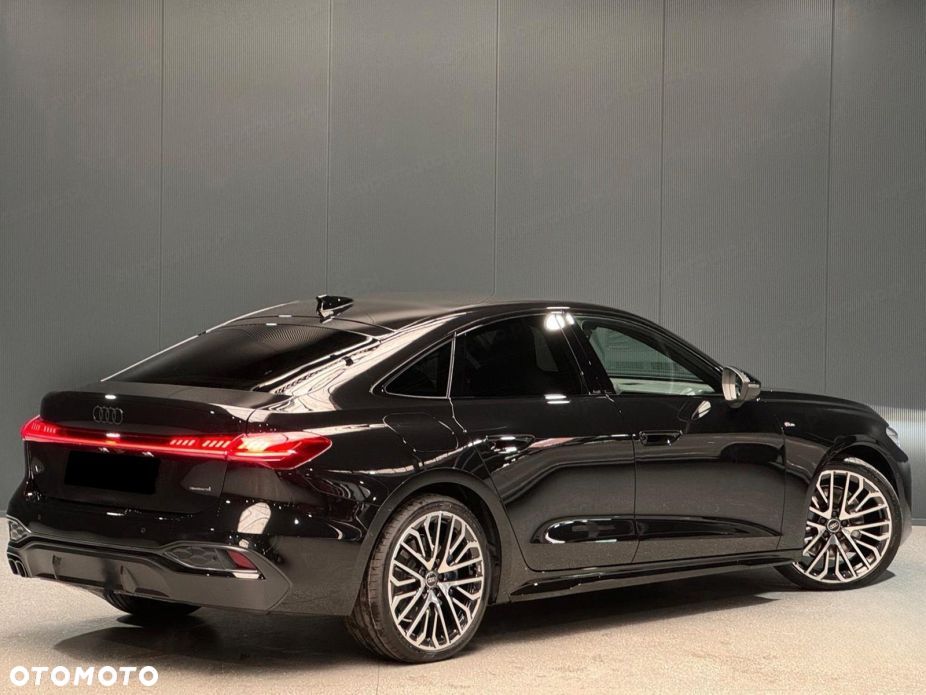 Audi A5 Limousine - 5