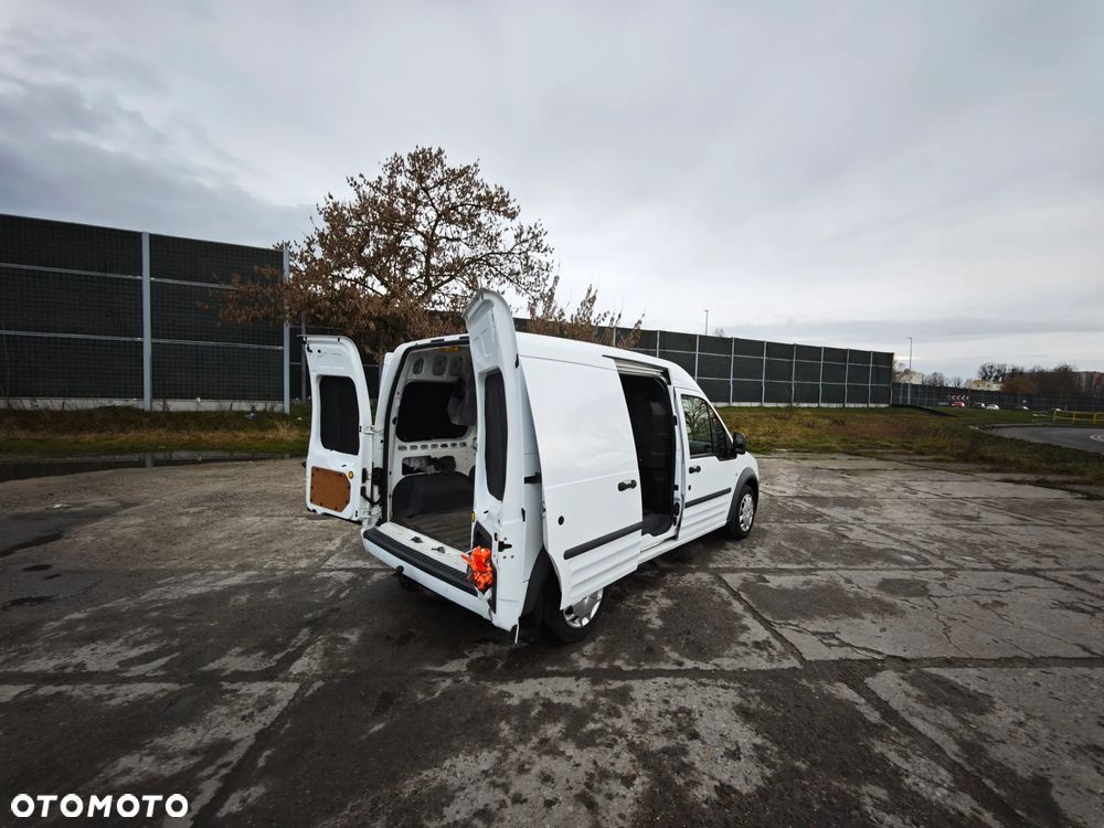 Ford Transit Connect - 6