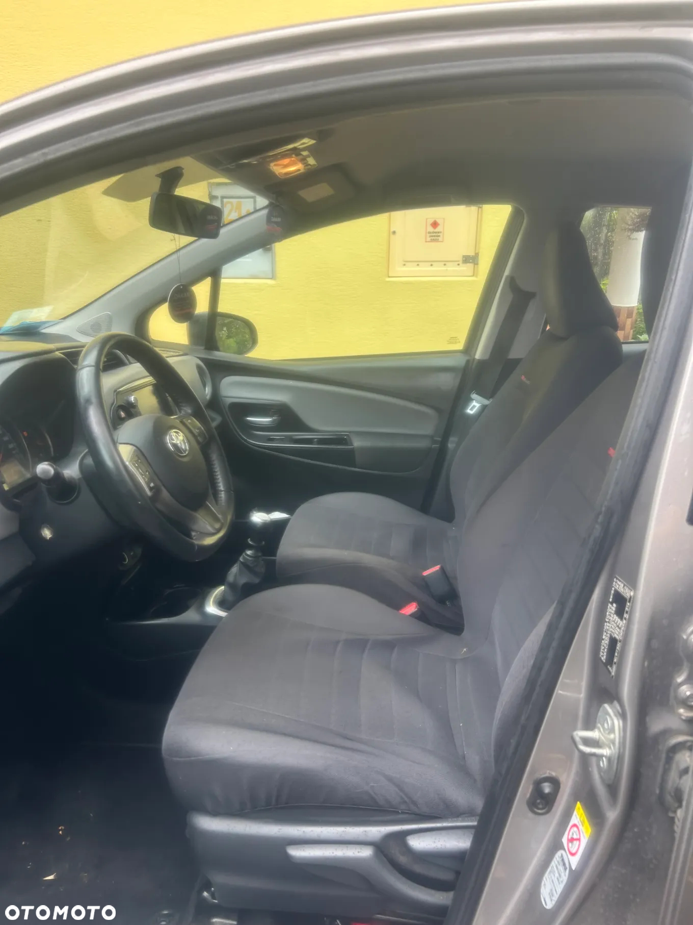 Toyota Yaris 1.4 D-4D Active - 9