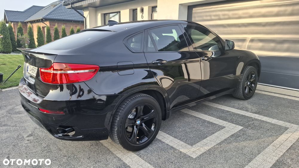 BMW X6 - 16