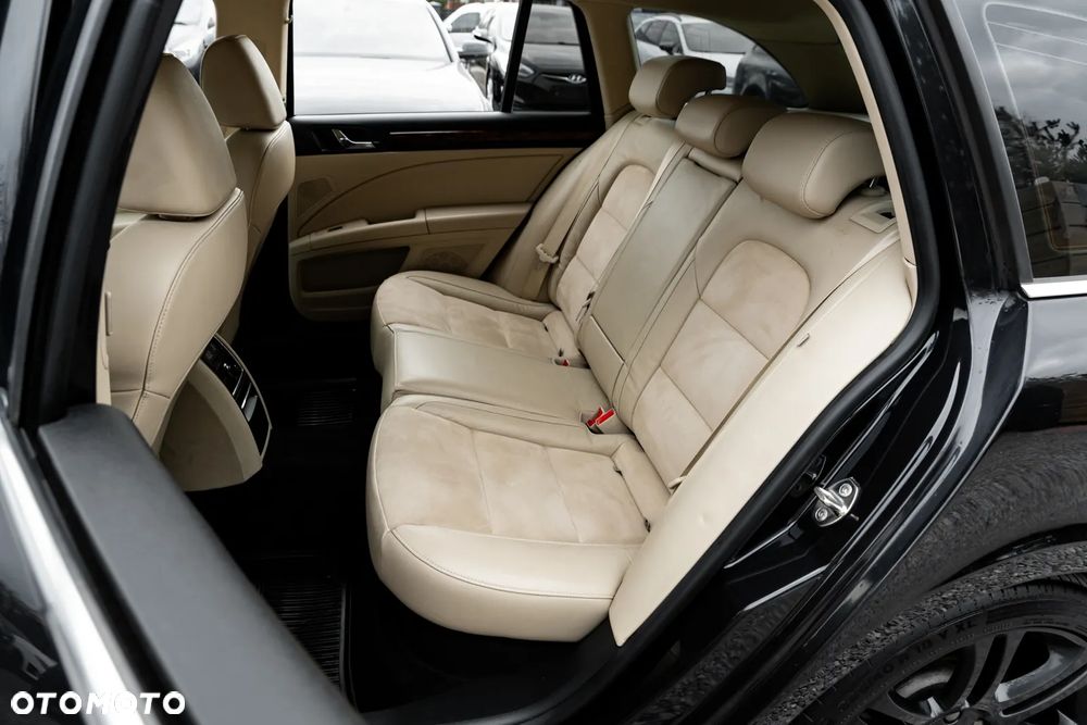 Skoda Superb 3.6 V6 4x4 DSG Elegance - 19