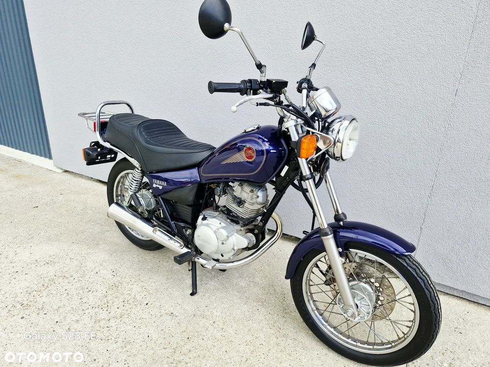 Yamaha SR
