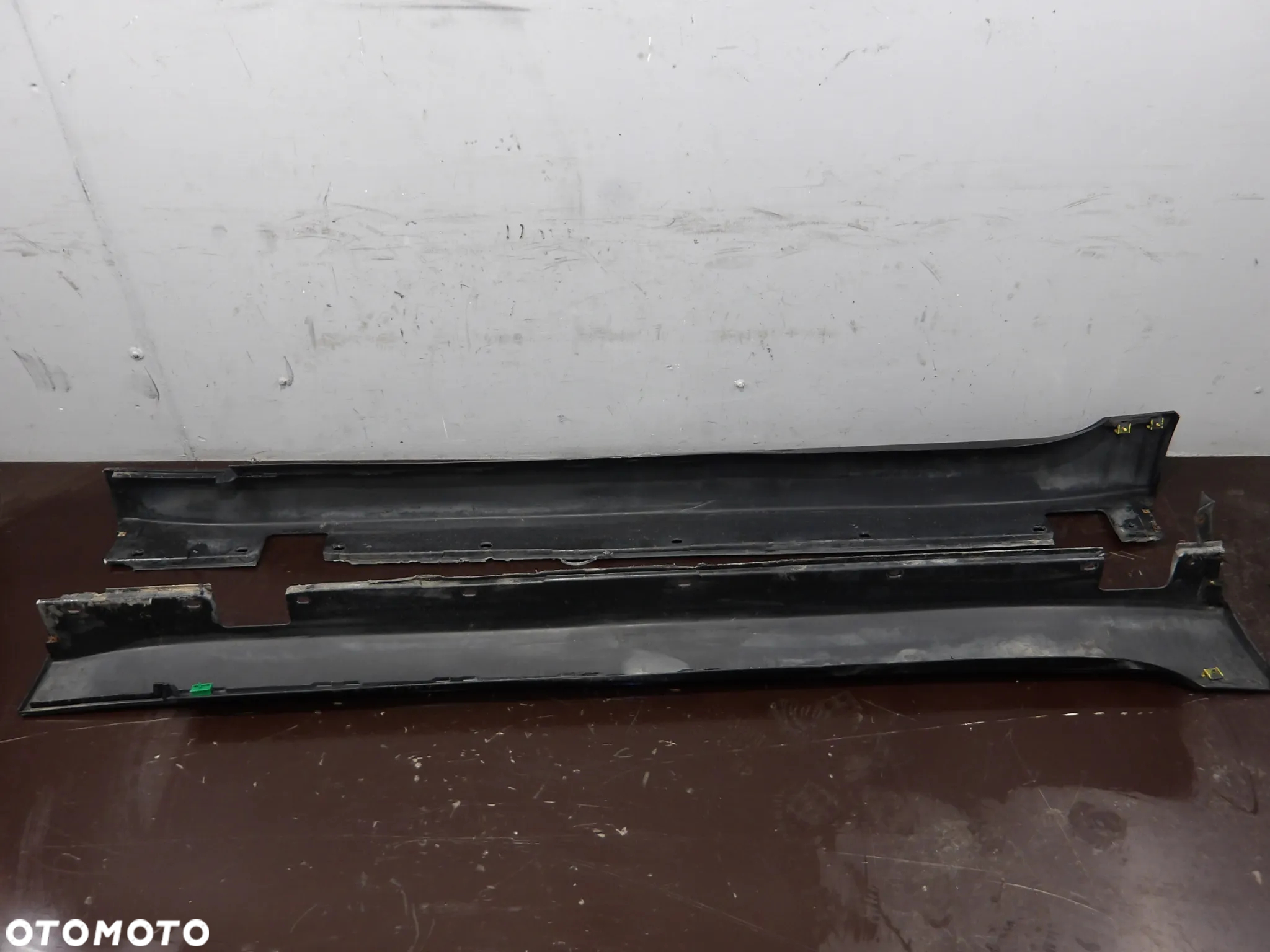 BMW E60 LIFT 07-10 LISTWA PROGOWA PRAWA LEWA 7178121 - 5