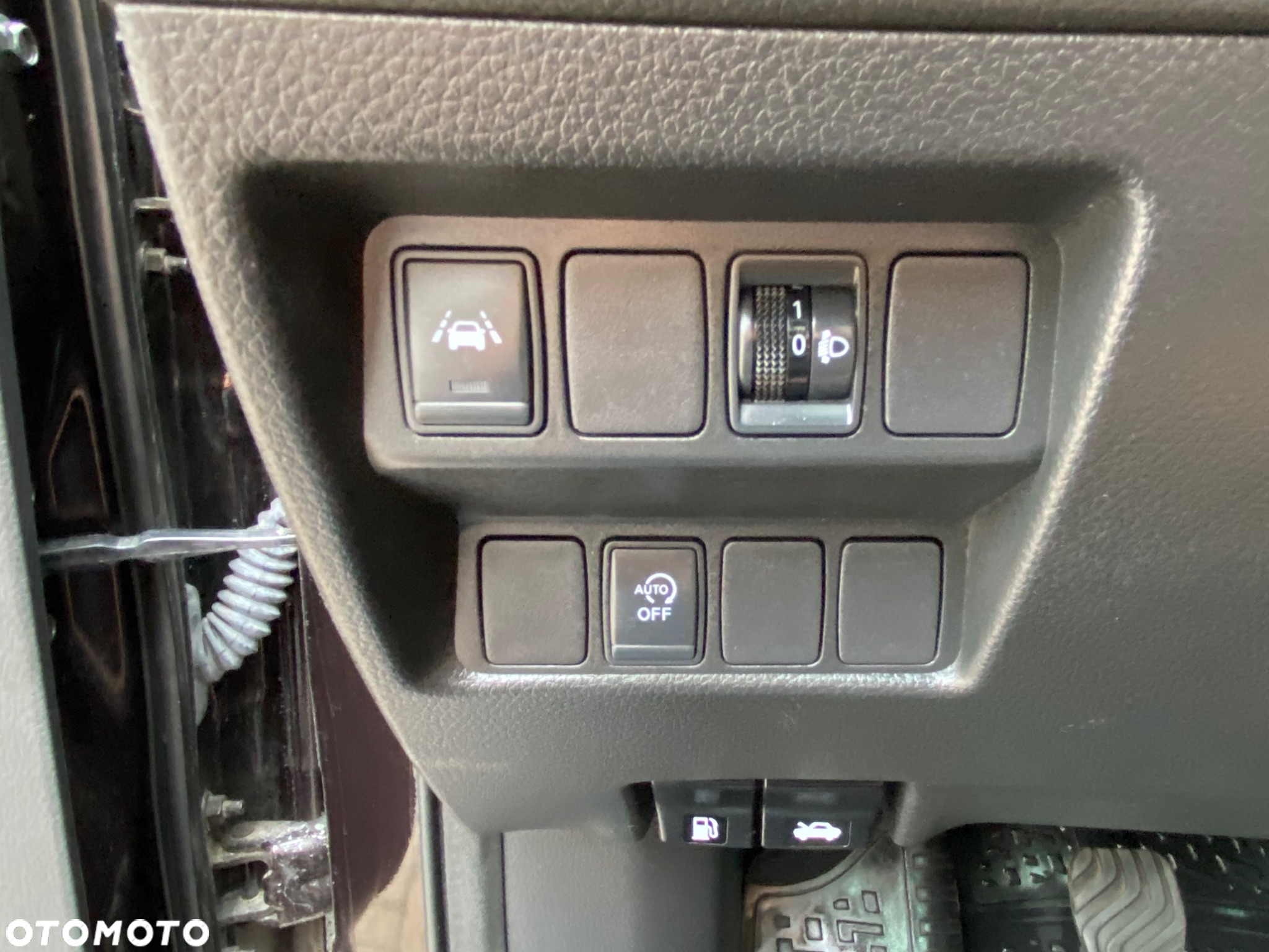 Nissan Qashqai 1.3 DIG-T N-Connecta - 19