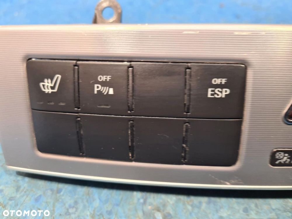 MERCEDES W203 PANEL ŚRODKOWY A2038707610 - 2
