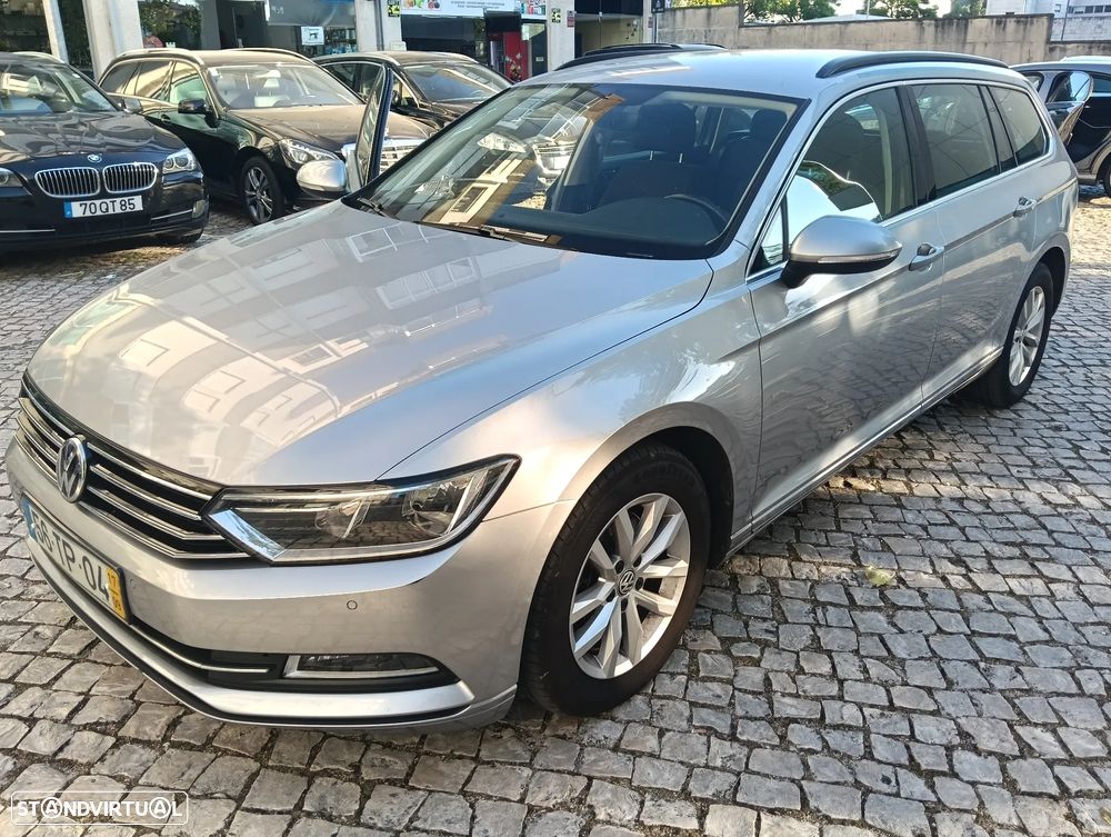 VW Passat Variant 1.6 TDI Highline - 11