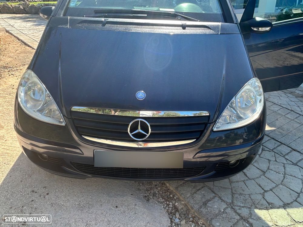 Mercedes-Benz A 150 Classic Automatic - 10