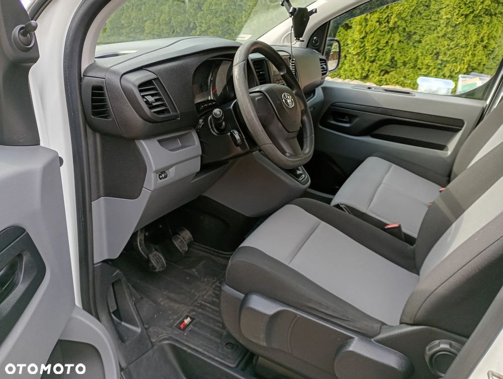 Toyota PROACE - 7