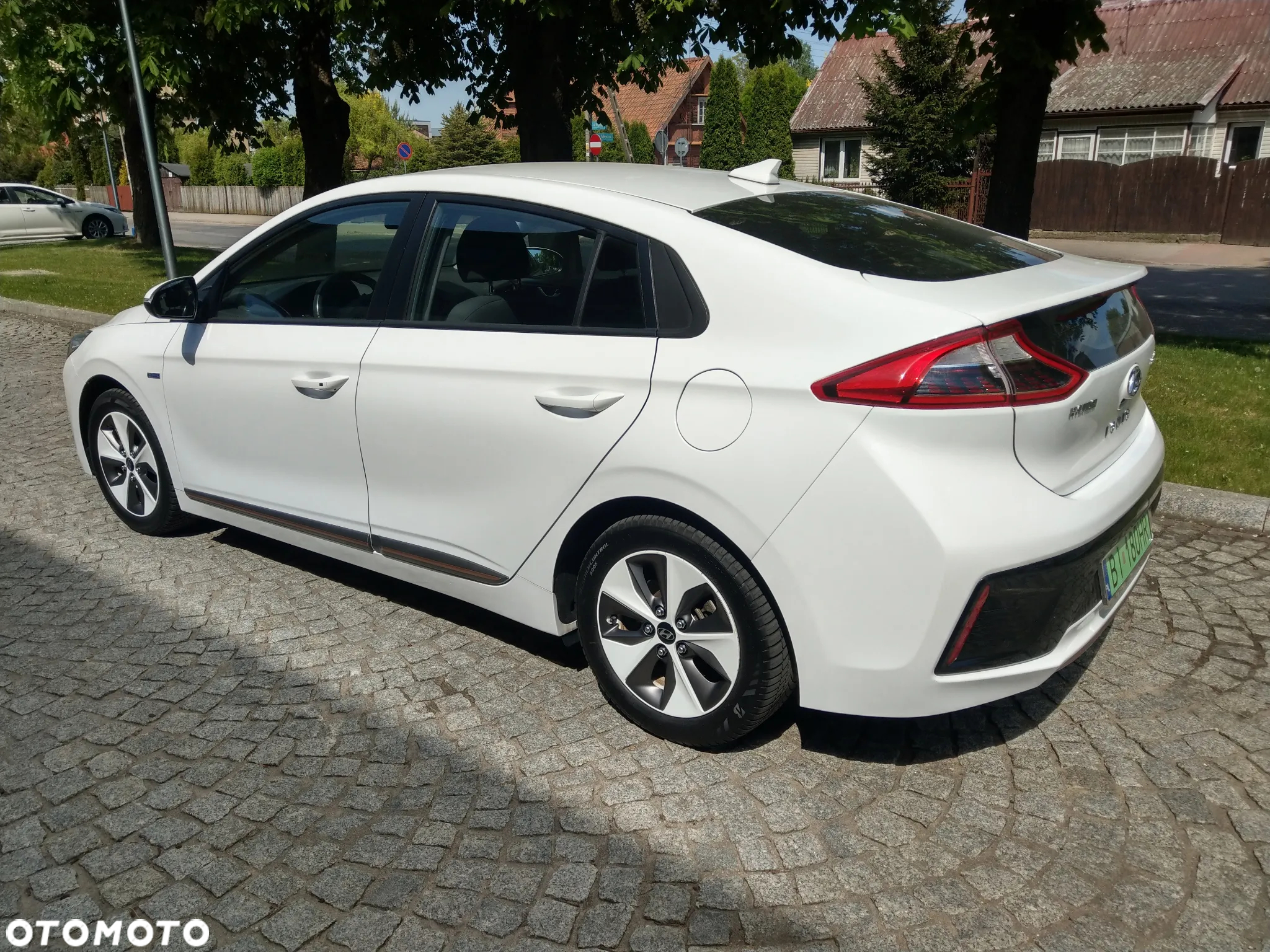 Hyundai IONIQ electric Premium - 6